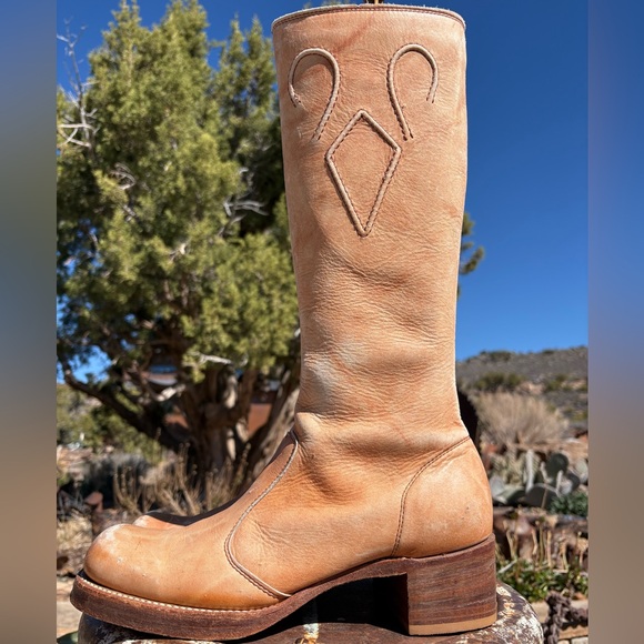 Frye Shoes - FRYE 🇺🇸 Campus Pintuck Vintage Black Label Boots